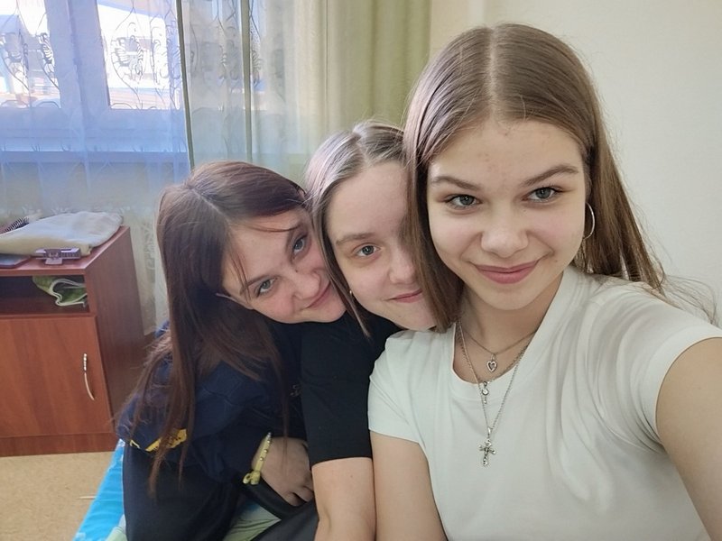 Учащиеся школ Кировского района
