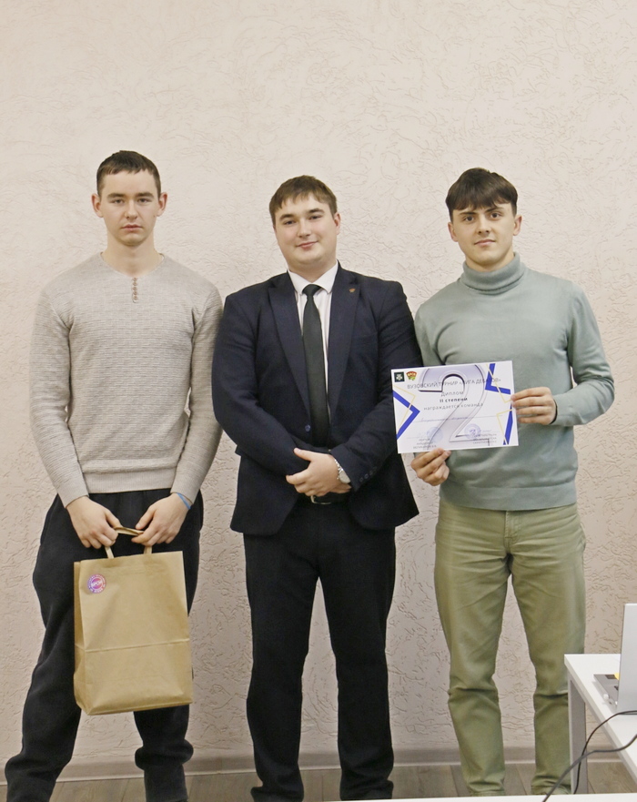 Лига дебатов