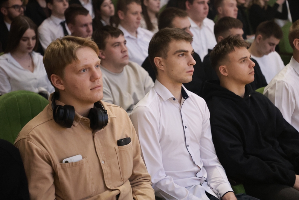 слет отличников