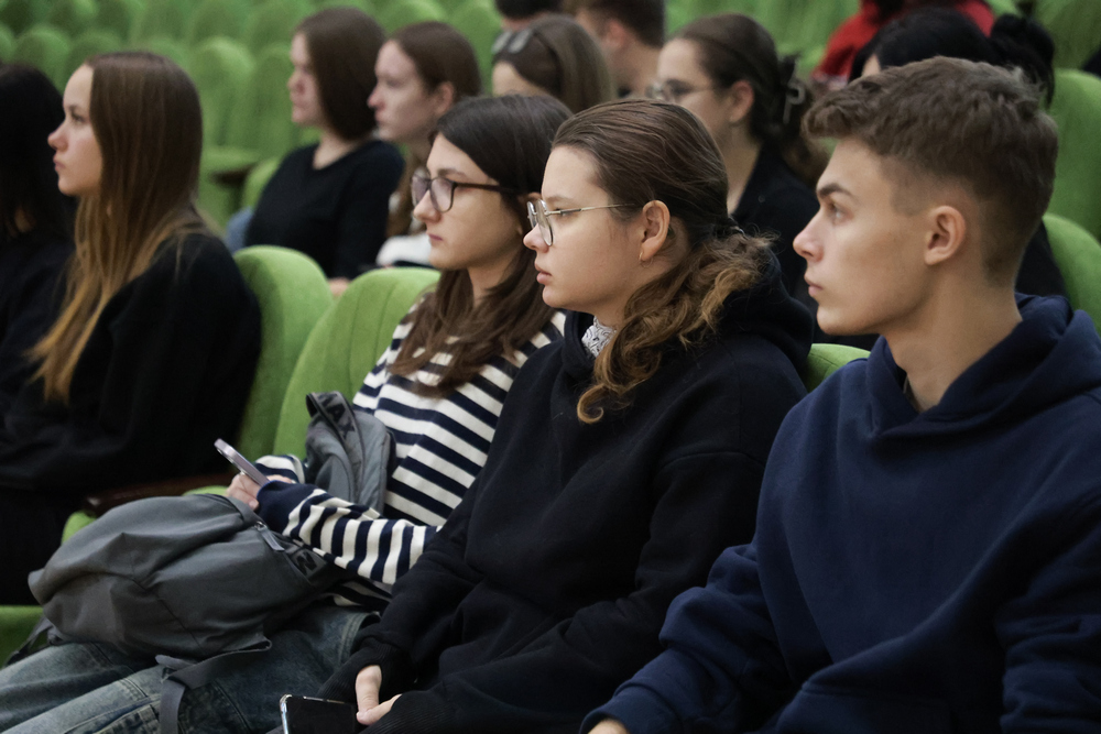 кураторский час