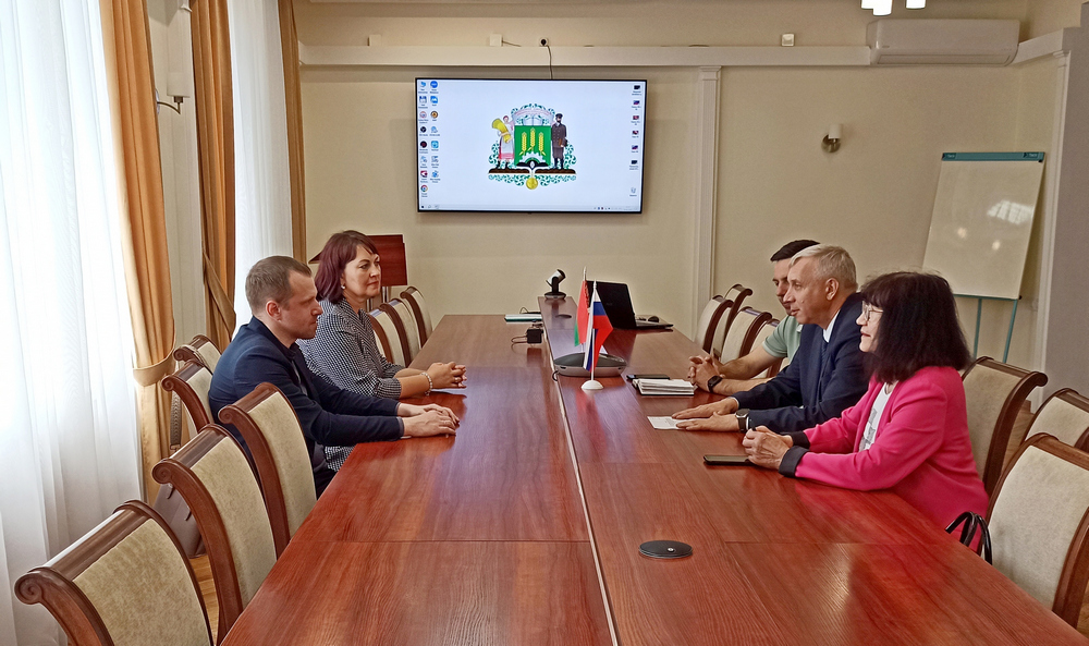 Визит делегации