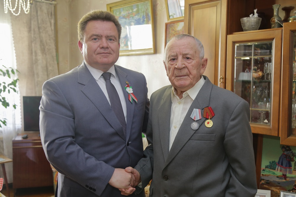 Посещение ветеранов