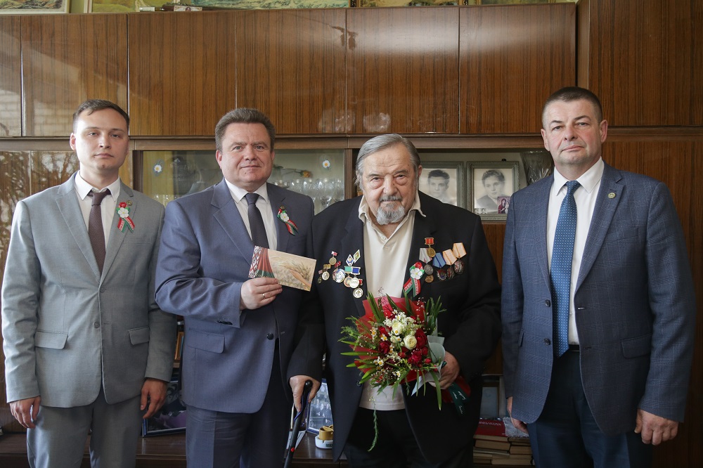 Посещение ветеранов