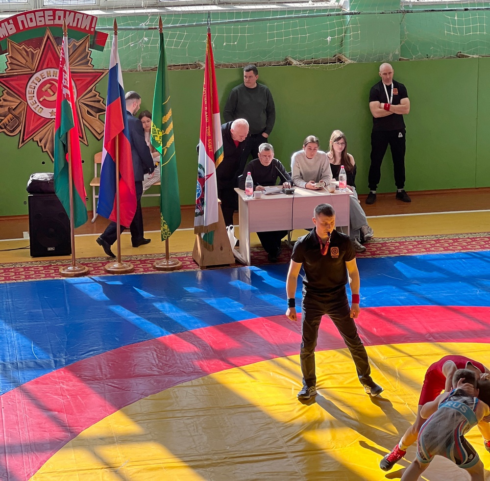 турнир