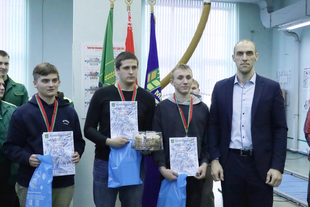 Первенство