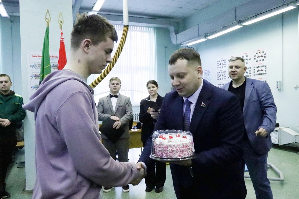 Первенство