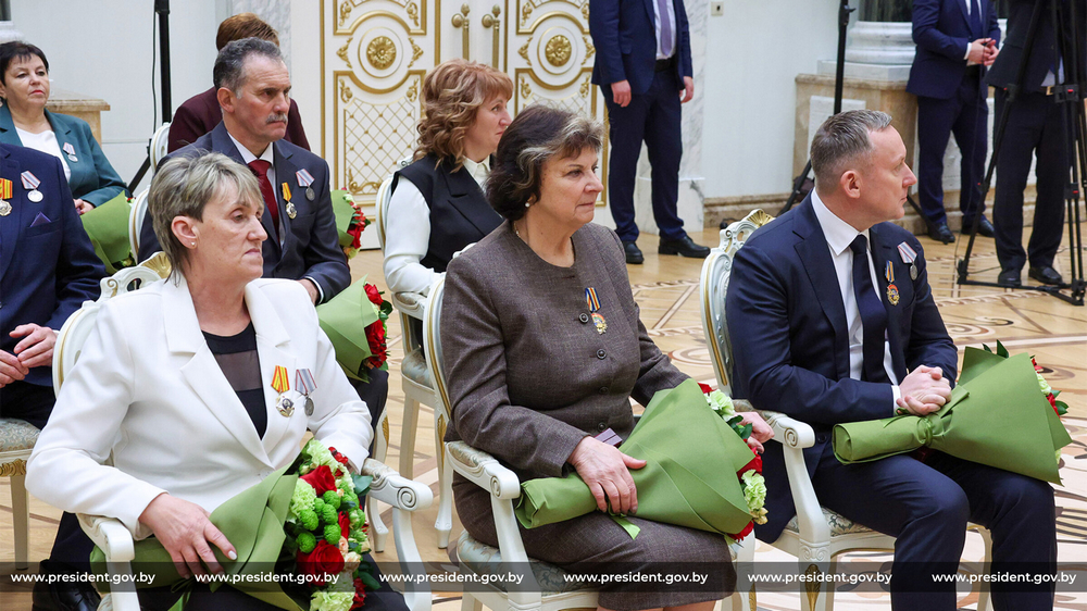 Работай, стремись