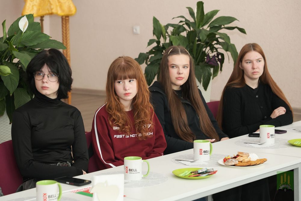 Круглый стол