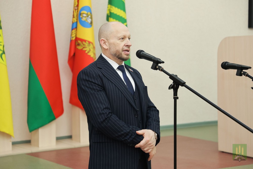 АкадемСтрой