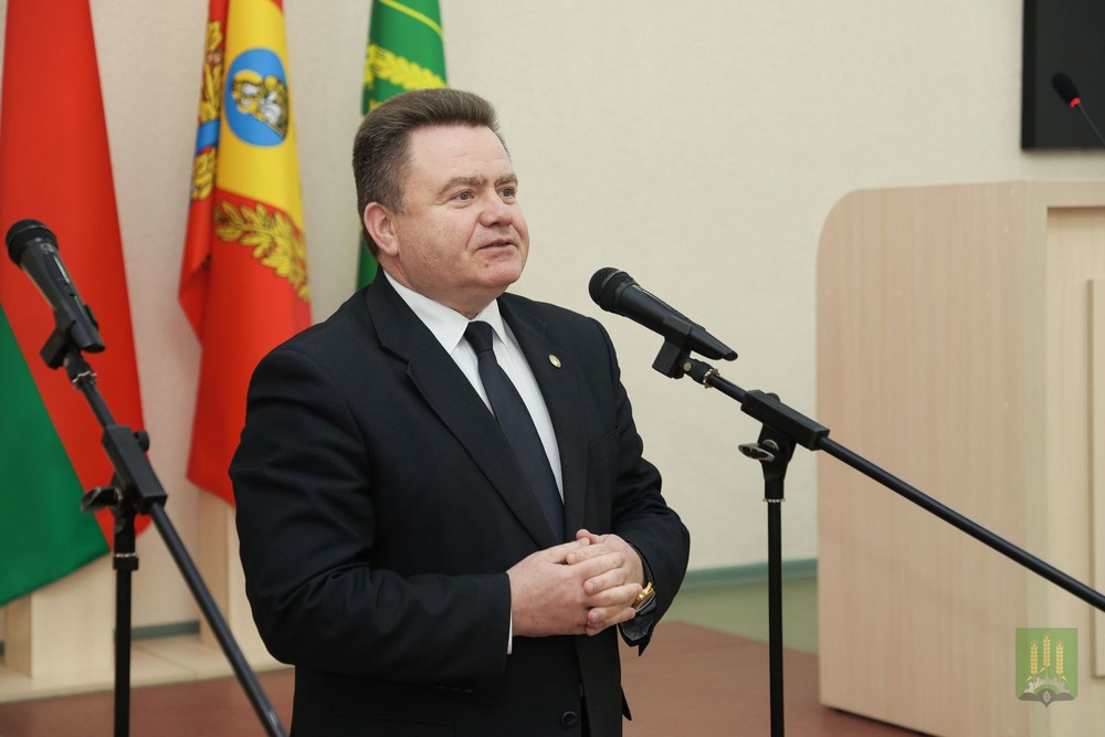 АкадемСтрой