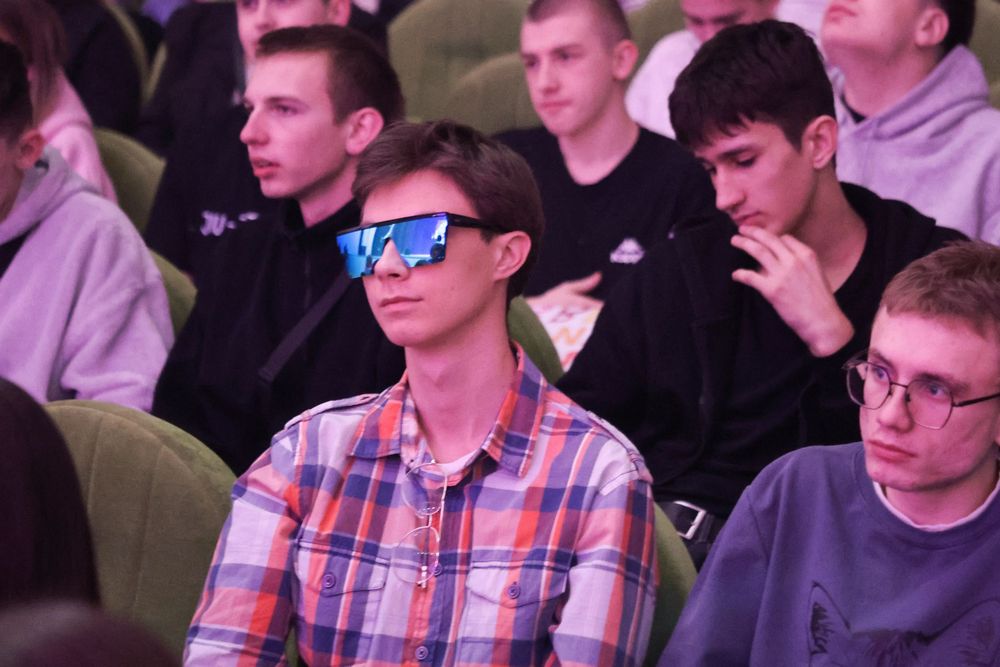  Мисс Академия