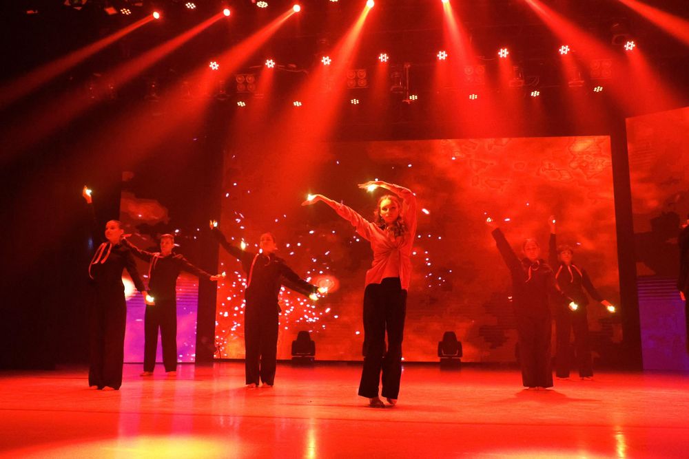  Мисс Академия