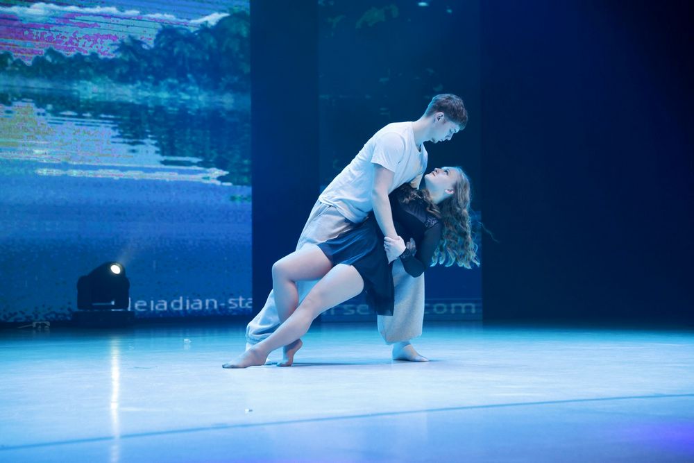  Мисс Академия