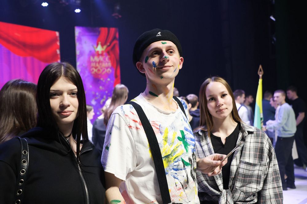  Мисс Академия