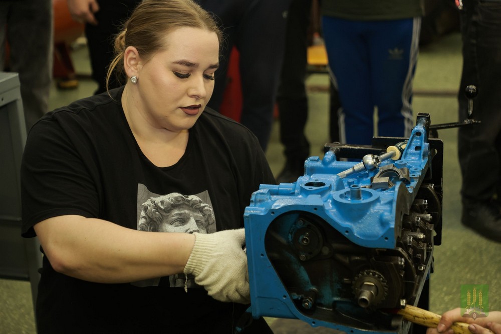 Сборка двигателя