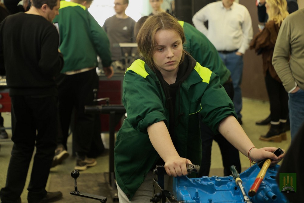 Сборка двигателя