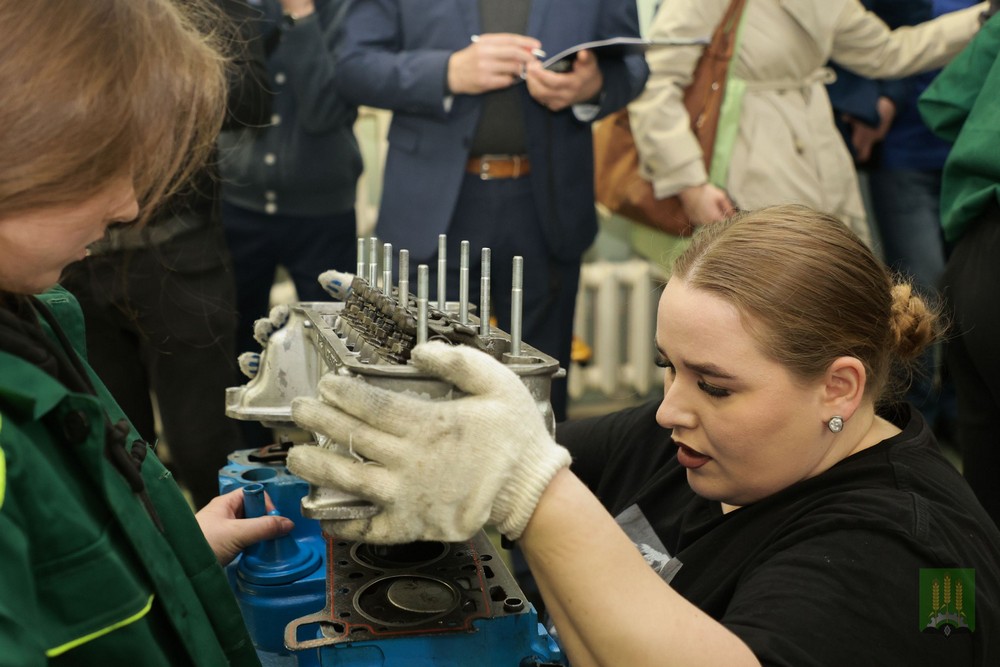 Сборка двигателя