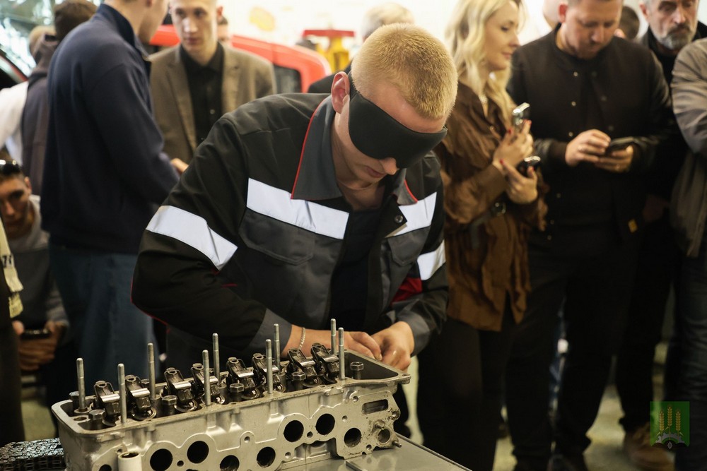 Сборка двигателя