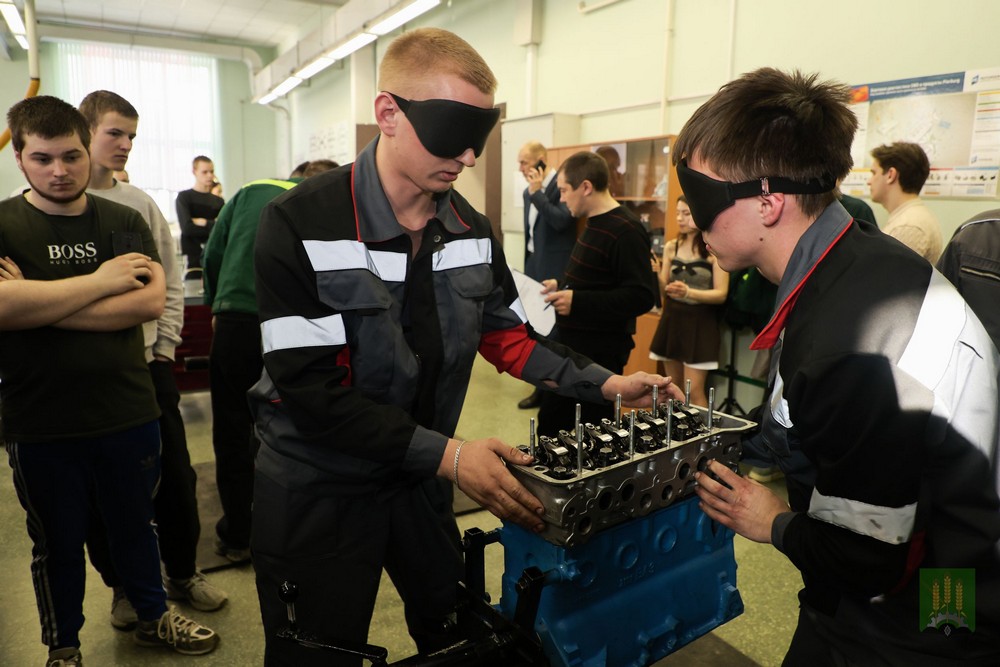 Сборка двигателя