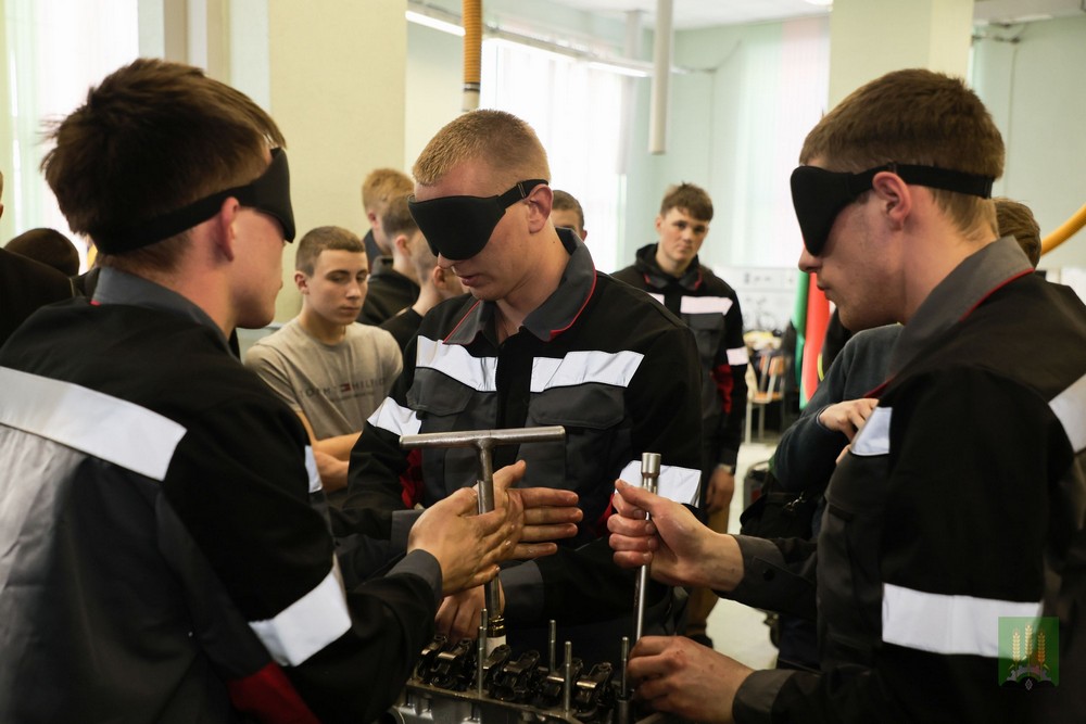 Сборка двигателя