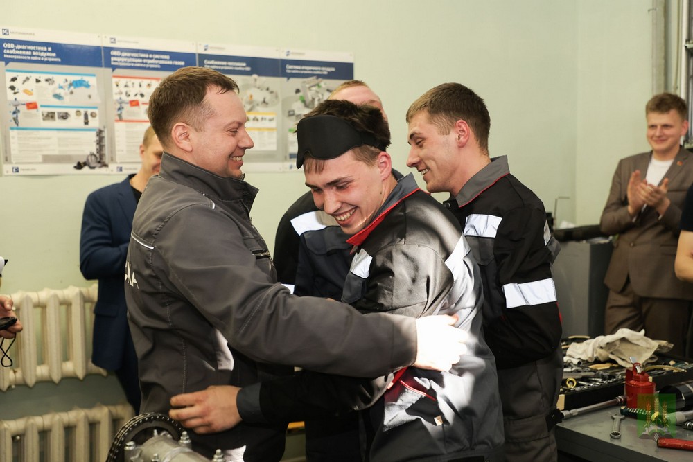 Сборка двигателя