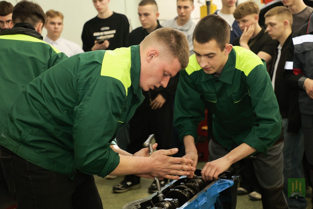 Сборка двигателя