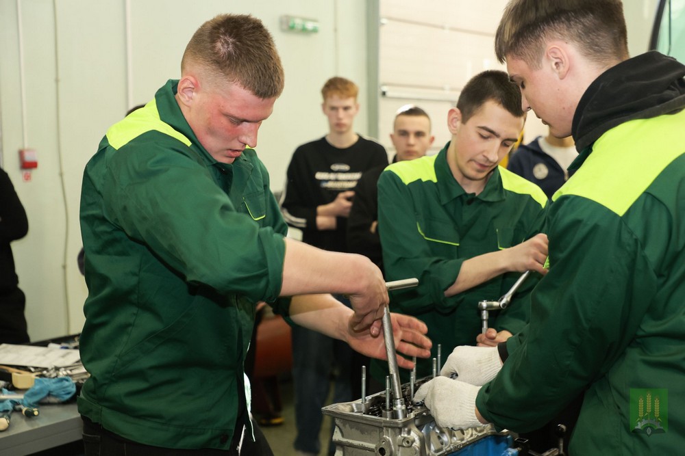 Сборка двигателя