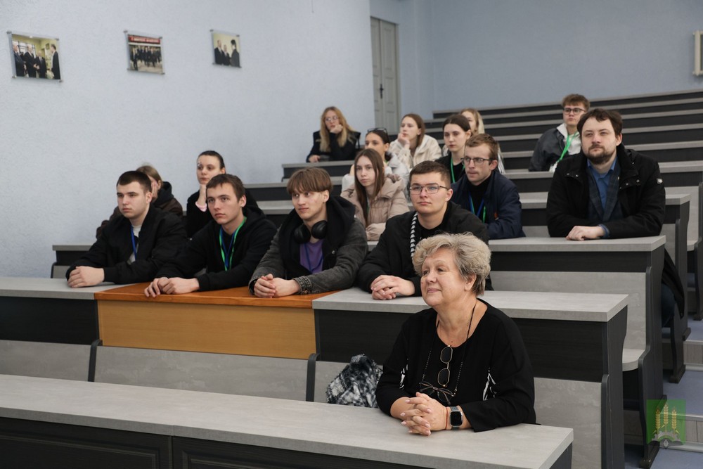 Студенческий мост