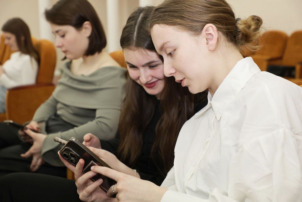 Диалог о будущем 