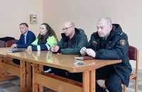  Foreign students meet specialists of Gorki district department of internal affairs.