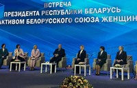 Лукашенко: «нет тех высот, которых не достигли бы белоруски»